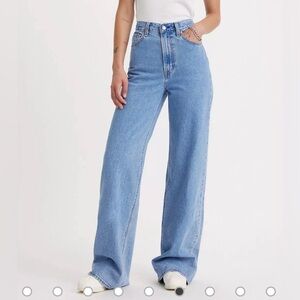 Levi’s Ribcage Wide Leg Jeans